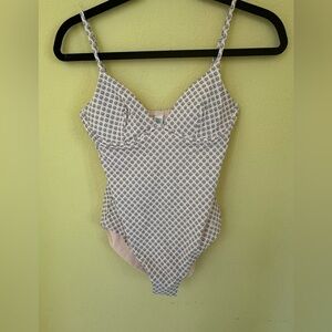 Vineyard Vines Sconset One-Piece Pink Shell Bathing Suit NWT Size XS